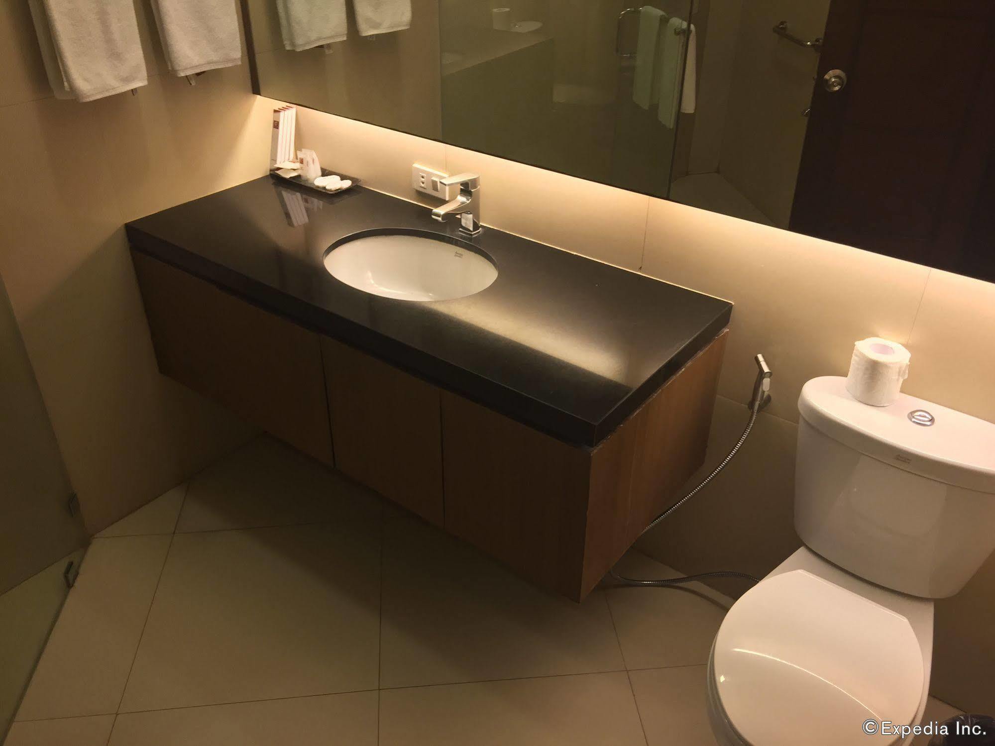 Gt Hotel Bacolod Zewnętrze zdjęcie