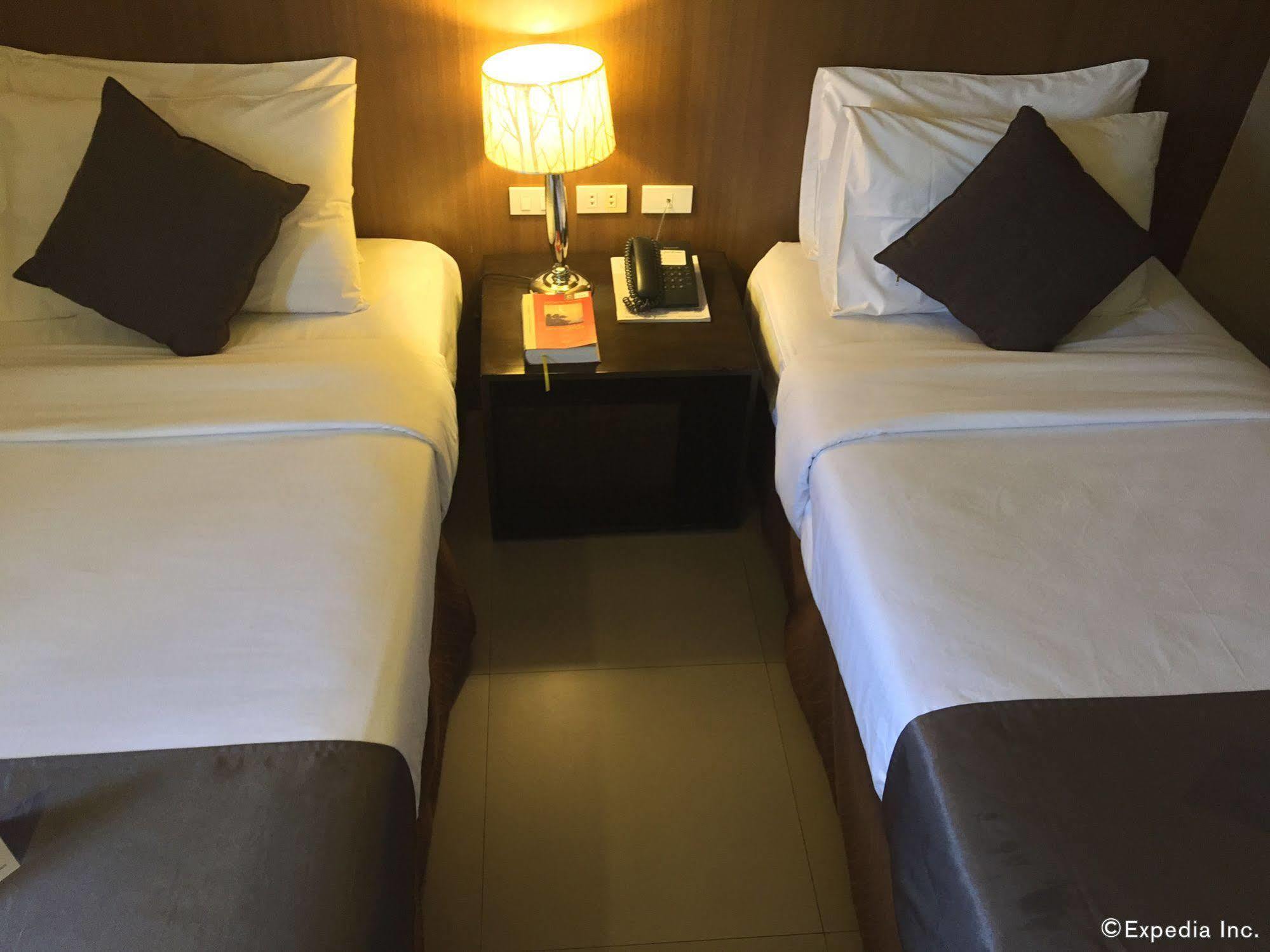 Gt Hotel Bacolod Zewnętrze zdjęcie